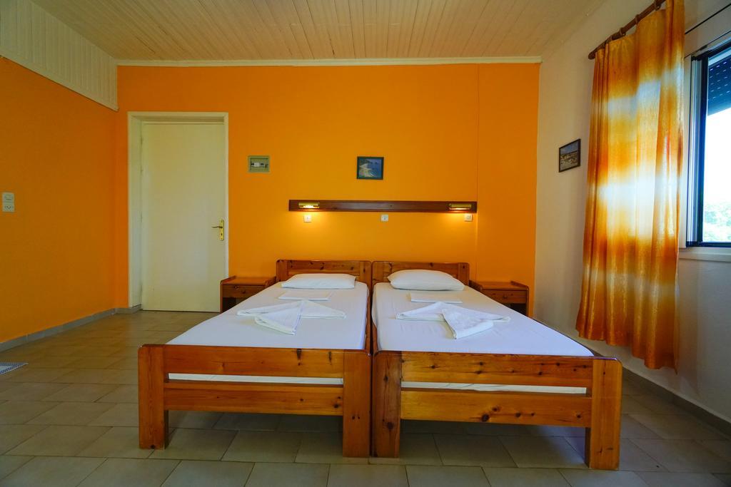 Albatross Apart otel Marathókampos Dış mekan fotoğraf
