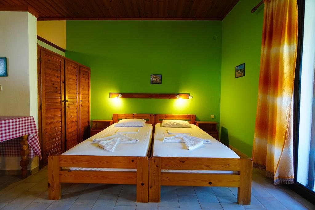 Albatross Apart otel Marathókampos Dış mekan fotoğraf