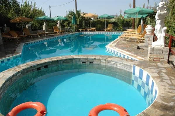 Albatross Apart otel Marathókampos Dış mekan fotoğraf
